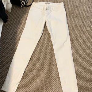 LIKE NEW! Hollister white jeans!!!